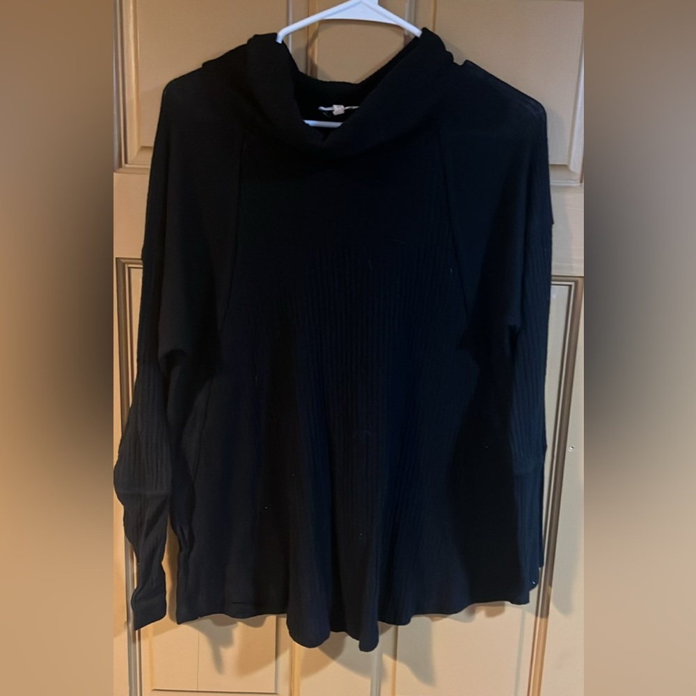 Black Long Sleeve Top